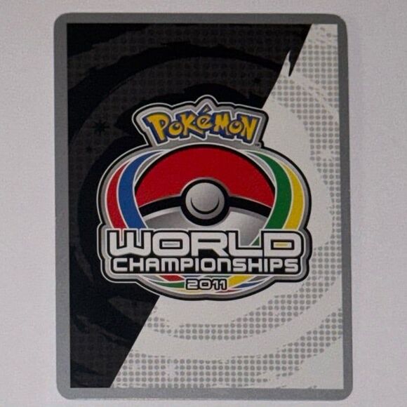 POKEMON CARD: Pokemon Communication #99/114 (Pokemon Black & White) - Picture 2 of 2